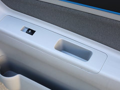 2015款 EV200 轻秀版