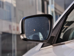 2015款 都市SUV 1.6T 自动 型动派