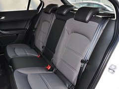 2015款 都市SUV 1.6T 自动 型动派