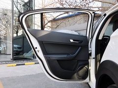 2015款 都市SUV 1.6T 自动 型动派