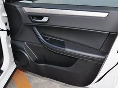 2015款 都市SUV 1.6T 自动 型动派
