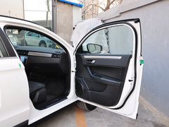 2015款 都市SUV 1.6T 自动 型动派