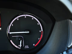 2015款 都市SUV 1.6T 自动 型动派