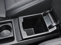 2015款 都市SUV 1.6T 自动 型动派