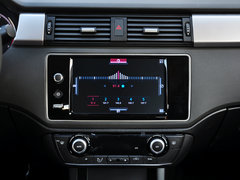 2015款 都市SUV 1.6T 自动 型动派