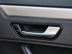 2015款 都市SUV 1.6T 自动 型动派