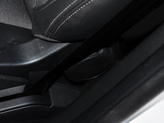 2015款 都市SUV 1.6T 自动 型动派