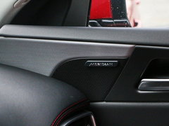 2017款 2.0T 240PS R-Sport