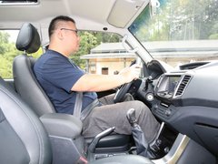 2015款 2.0T 手动 两驱版 7座