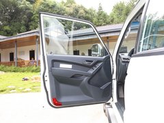 2015款 2.0T 手动 两驱版 7座