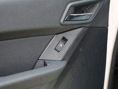2015款 2.0T 手动 两驱版 7座