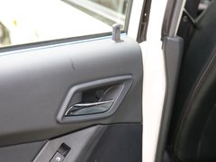 2015款 2.0T 手动 两驱版 7座