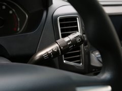 2015款 2.0T 手动 两驱版 7座