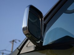 2015款 2.4L 手动四驱卓越型