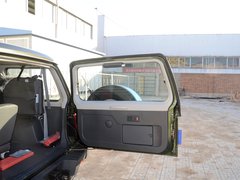 2015款 2.4L 手动四驱卓越型