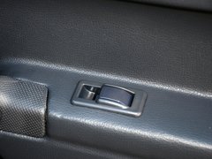 2015款 2.4L 手动四驱卓越型