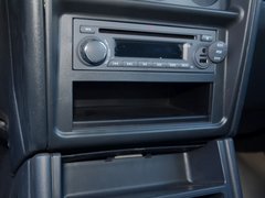 2015款 2.4L 手动四驱卓越型