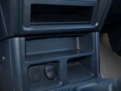 2015款 2.4L 手动四驱卓越型