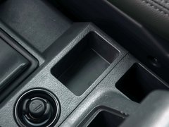 2015款 2.4L 手动四驱卓越型