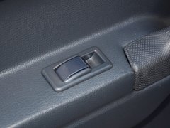 2015款 2.4L 手动四驱卓越型