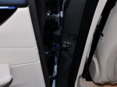 2015款 218i 运动设计套装