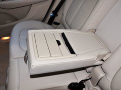 2015款 218i 运动设计套装