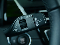 2015款 218i 领先型