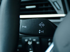 2015款 218i 领先型