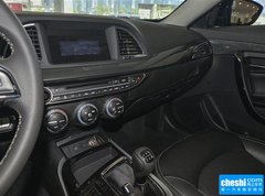 2015款 1.6T 手动 精英版