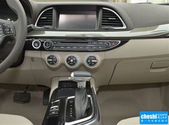 2015款 1.8T 自动 豪华导航版