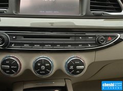 2015款 1.8T 自动 豪华导航版
