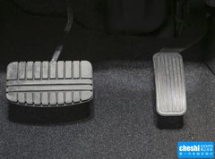 2015款 1.8T 自动 豪华导航版