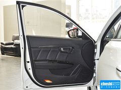 2015款 1.8T 自动 豪华智慧版