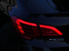 2015款 1.8T 自动 尊贵版