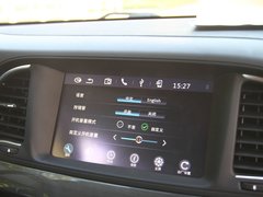 2015款 1.8T 自动 尊贵版