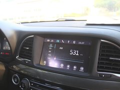 2015款 1.8T 自动 尊贵版