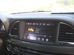 2015款 1.8T 自动 尊贵版