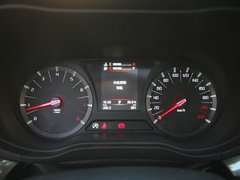2015款 1.8T 自动 尊贵版