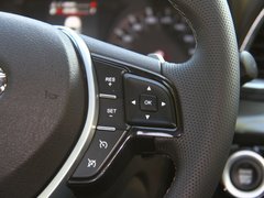 2015款 1.8T 自动 尊贵版