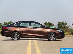 2015款 1.8T 自动 尊贵版