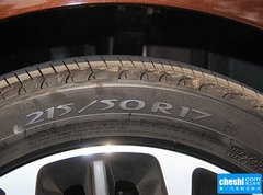 2015款 1.8T 自动 尊贵版