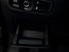 2015款 1.8T 自动 至尊版