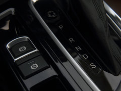 2015款 1.8T 自动 至尊版