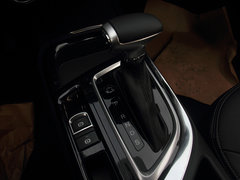 2015款 1.8T 自动 至尊版