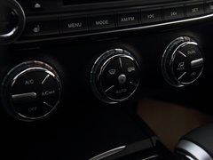 2015款 1.8T 自动 至尊版