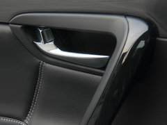 2015款 1.8T 自动 至尊版