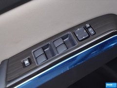 2015款 2.5L 自动 领航版