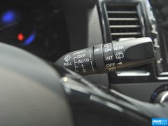 2015款 2.5L 自动 领航版