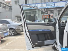 2015款 2.5L 自动 领航版