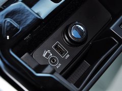 2015款 3.0 V6 SC HSE